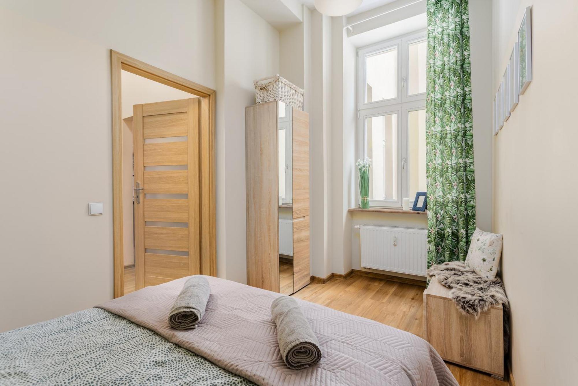 Apartament Fair Targi Dworzec Poznan Gasiorowskich Ngoại thất bức ảnh